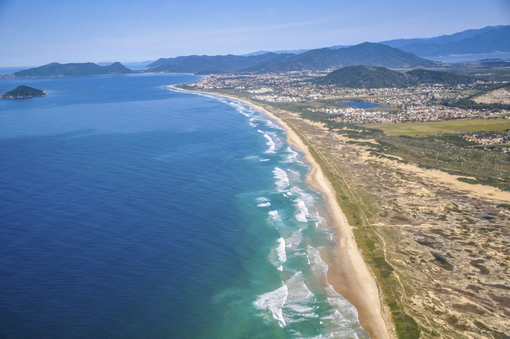 Vista aérea da cidade de Florianópolis, em Santa Catarina (Foto: Eduardo Valente/Getty Images)